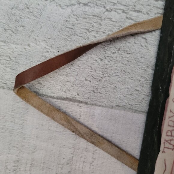 Cat-Themed Hanging Slate Decor With Leather Strap - Picture 7 of 7